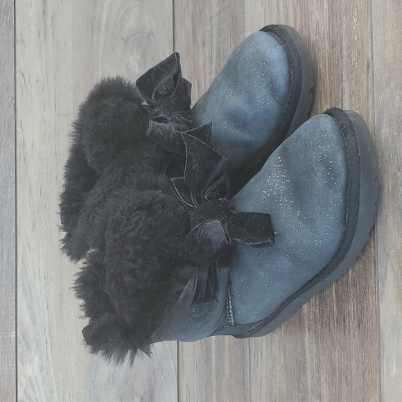 Ugg Gita Twinkle Bow Mini Women Ankle fur booties shoes sz 6 - Picture 2 of 12